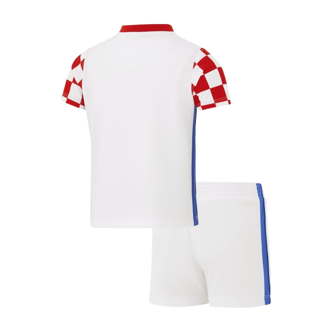 Croatia 2026 Dünya Kupası Çocuk İç Saha Forma Seti