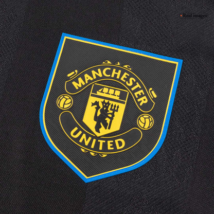 Manchester United 2025/26 Üçüncü Forması MOUNT #7