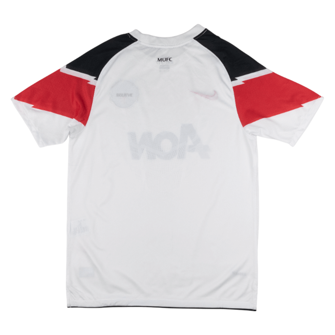Retro Manchester United 2010/11 Deplasman Forması