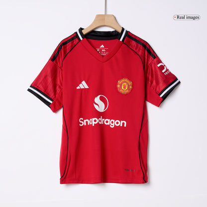 Manchester United 2025/26 Çocuk İç Saha Forma Seti
