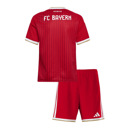 Bayern Munich 2026/27 Çocuk İç Saha Forma Seti