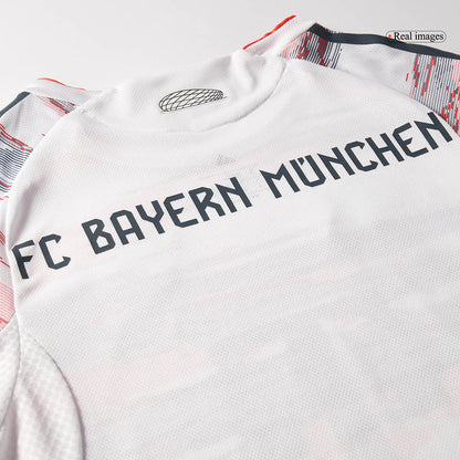 Bayern Munich 2025/26 Deplasman Forması OLISE #17 - Oyuncu Versiyonu