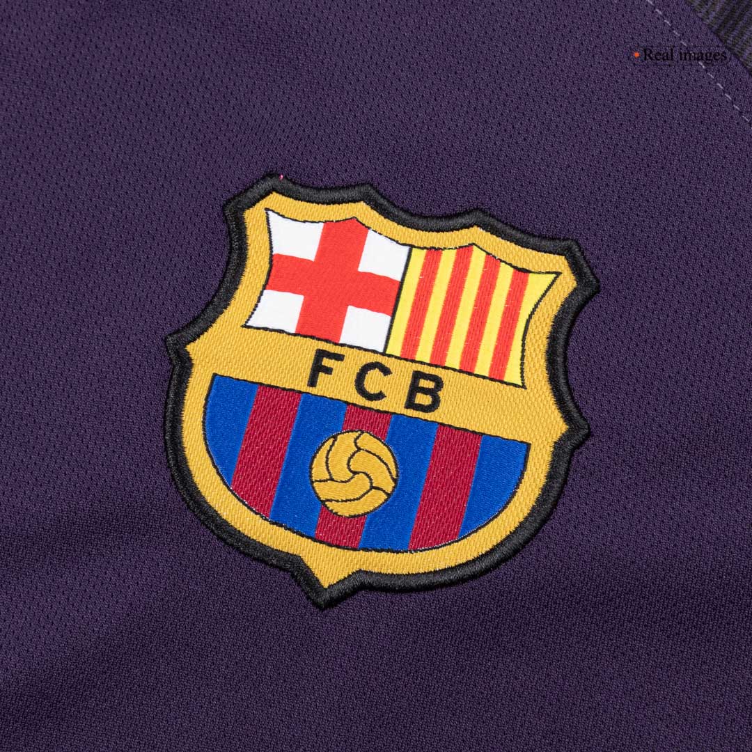 Retro Barcelona 2016/17 Deplasman Forması