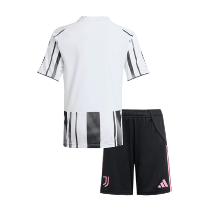 Juventus 2025/26 Çocuk İç Saha Forma Seti