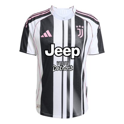 Juventus 2025/26 İç Saha Forması KALULU #15 - Oyuncu Versiyonu