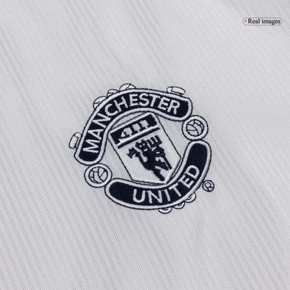 Retro Manchester United 2000/01 Deplasman Forması