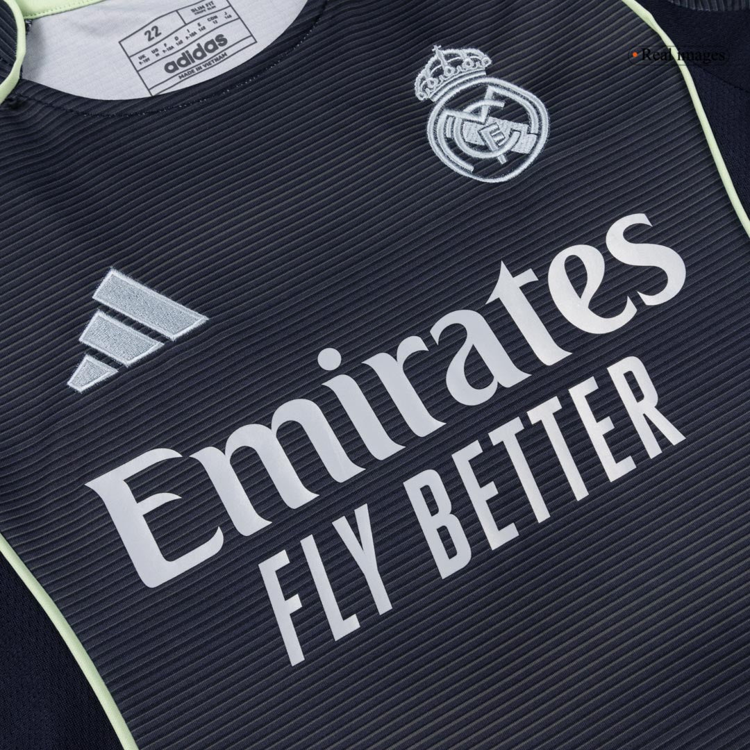 Real Madrid 2025/26 Çocuk Deplasman Forma Seti [PREMIUM]