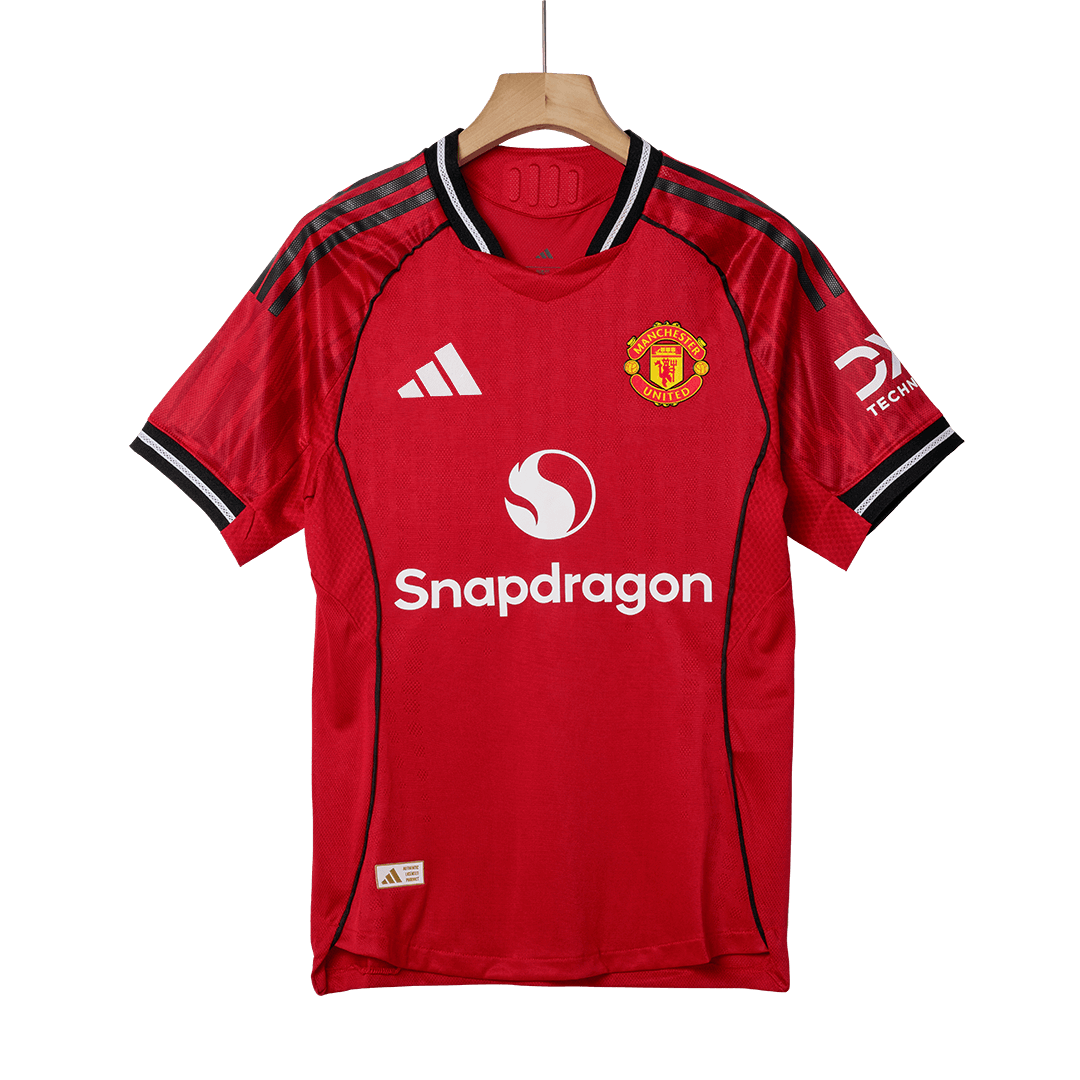 Manchester United 2025/26 İç Saha Forması ŠEŠKO #30 - Oyuncu Versiyonu