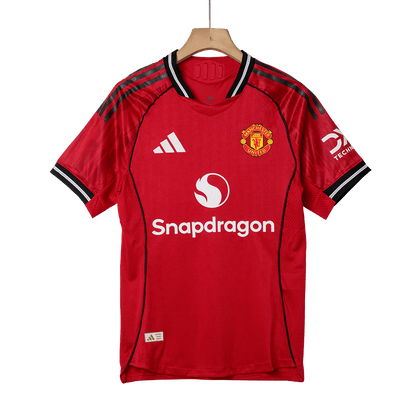 Manchester United 2025/26 İç Saha Forması ŠEŠKO #30 - Oyuncu Versiyonu