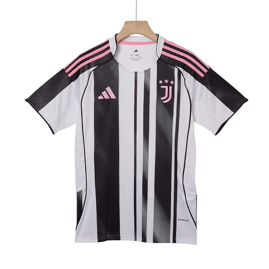 Juventus 2025/26 İç Saha Forması