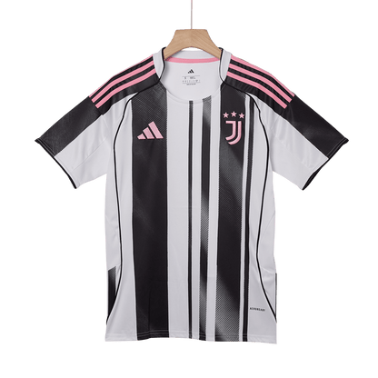 Juventus 2025/26 İç Saha Forması