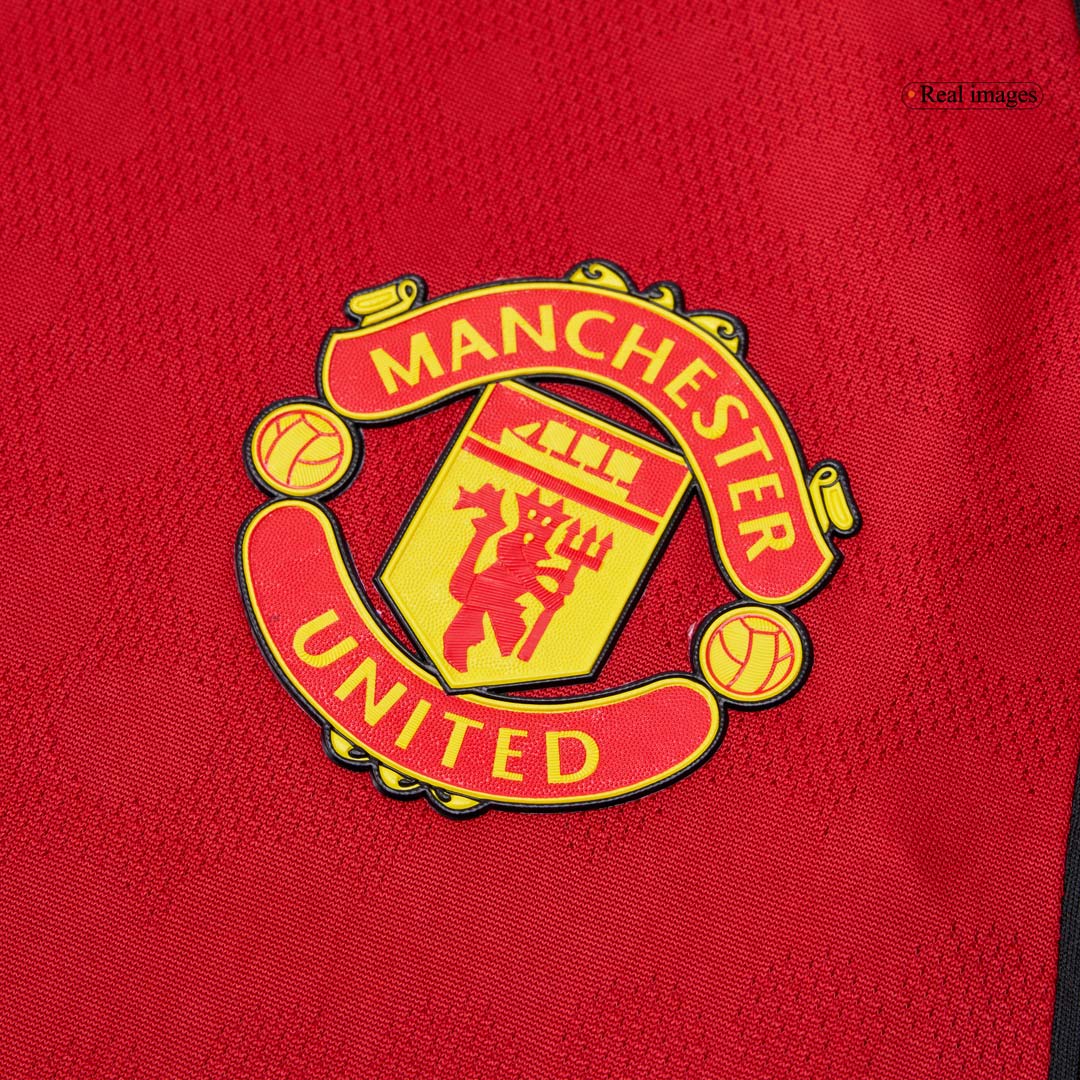 Manchester United 2025/26 İç Saha Forması ŠEŠKO #30 - Oyuncu Versiyonu