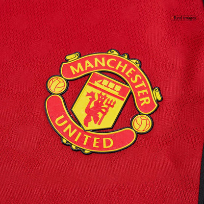 Manchester United 2025/26 İç Saha Forması ŠEŠKO #30 - Oyuncu Versiyonu