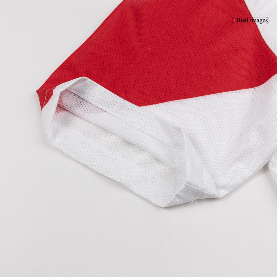 Retro Manchester United 2010/11 Deplasman Forması