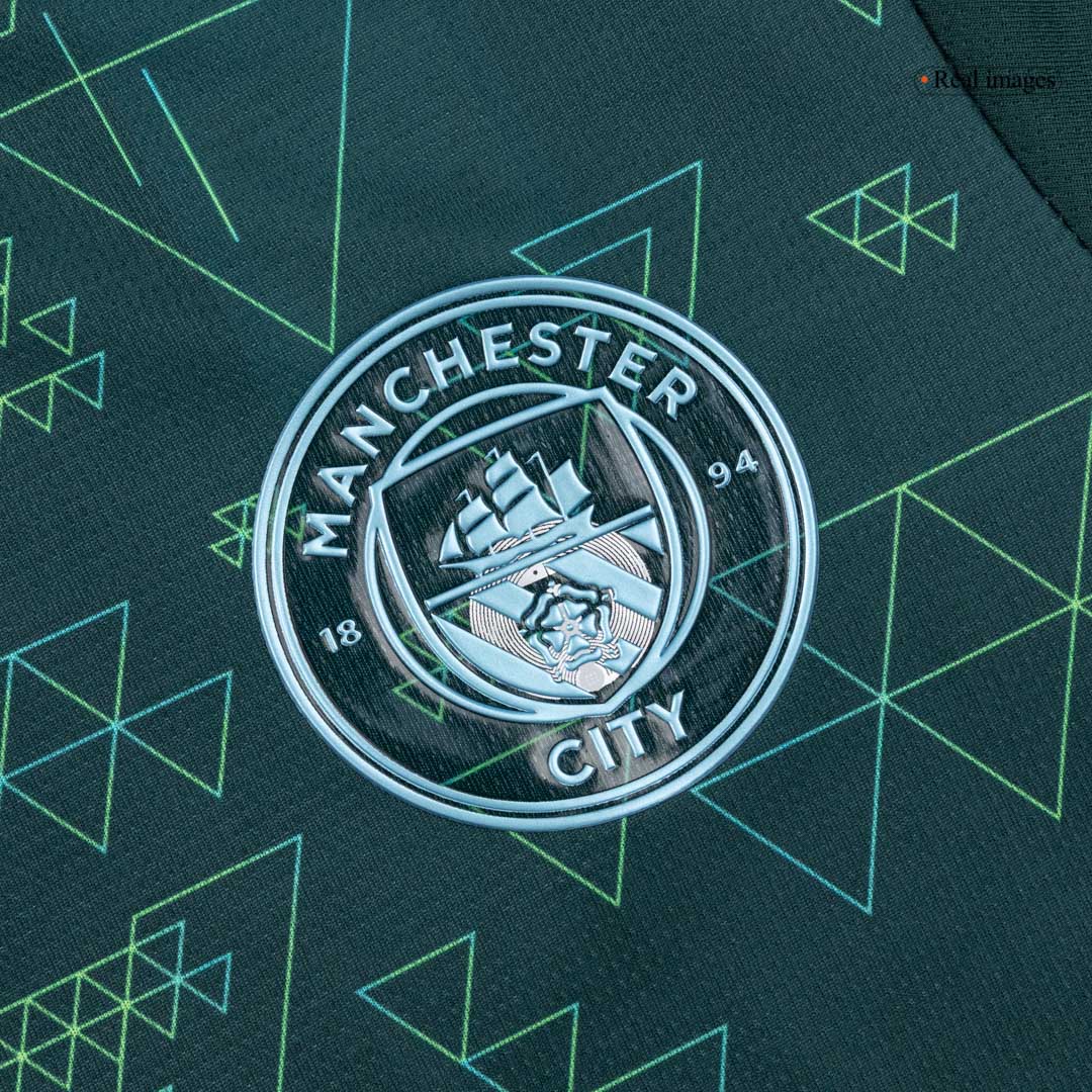Manchester City 2025/26 Dördüncü Forması