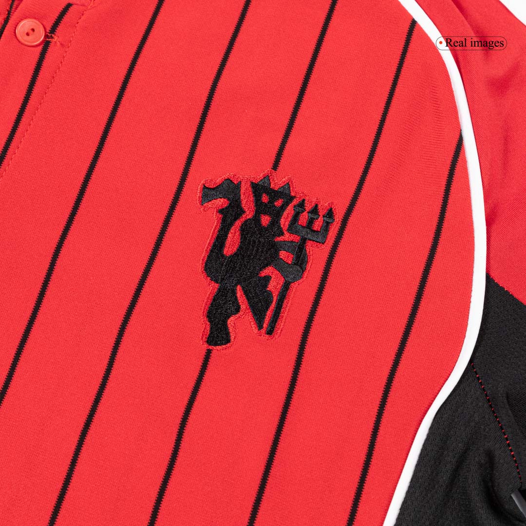 Manchester United 2025/26 Forması