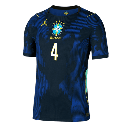 Brazil 2026 Dünya Kupası Deplasman Forması MARQUINHOS #4 - Oyuncu Versiyonu