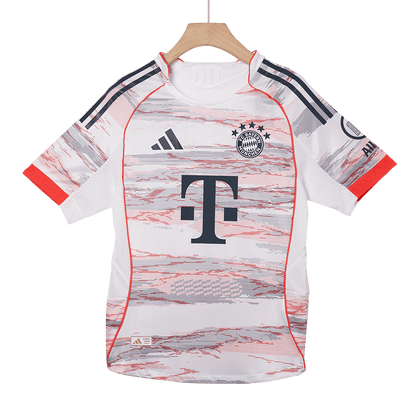 Bayern Munich 2025/26 Deplasman Forması OLISE #17 - Oyuncu Versiyonu